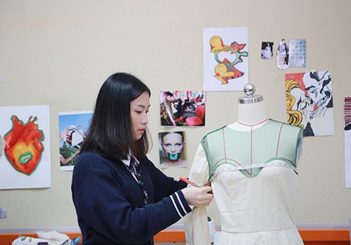 工作室創(chuàng)作作品.jpg